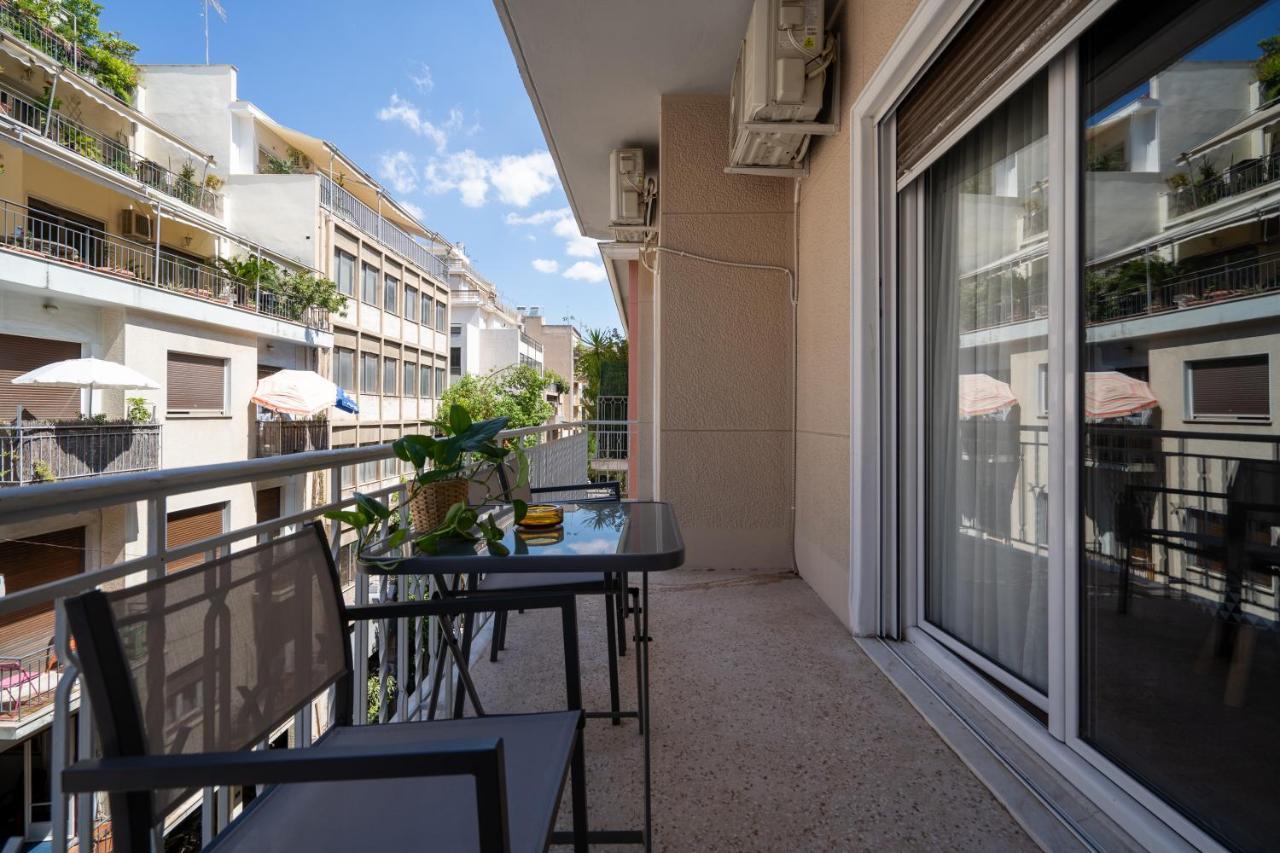 Exclusive Apartment In The Heart Of Atena Exterior foto